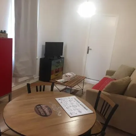 La Jolie Petite Maison Отель